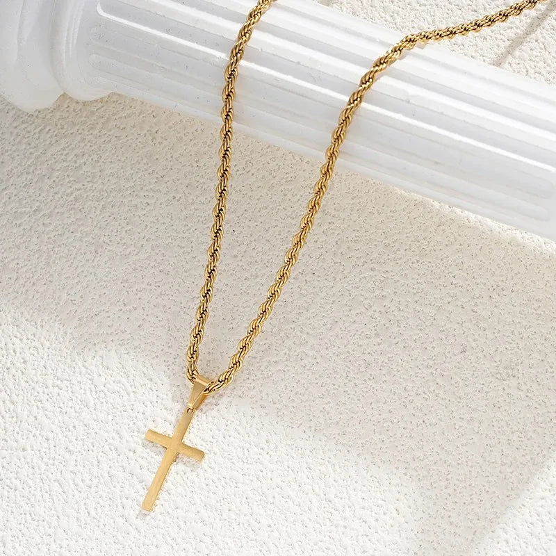Nouveau collier pendentif croix