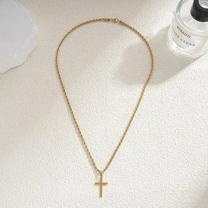 Nouveau collier pendentif croix
